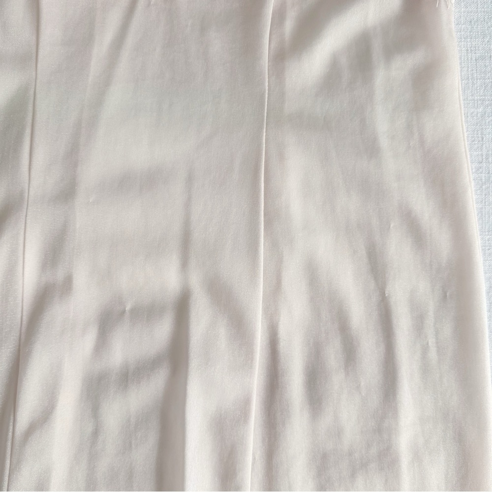 Vintage 60s Nylon Lace Slip Nude Peach Small - Picture 9 of 9